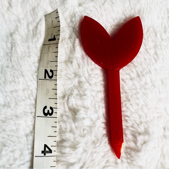 Set of 3 Red Plant Markers Hand Crafted Resin Gift Set Cake Toppers - Picture 6 of 6